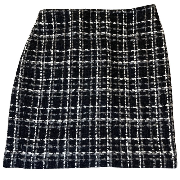 Pencil skirt - Picture 1 of 2
